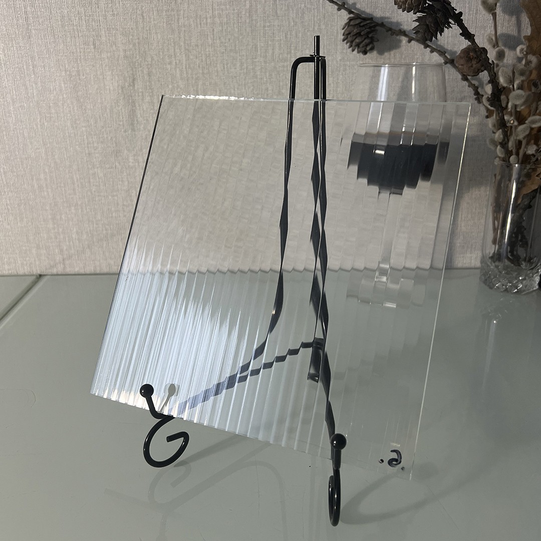 Фото 2 Стекло рифлёное RayWall Ultra 4 мм