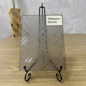 Фото стекло узорчатое Лабиринт цвет бронзовое